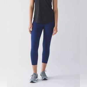 NWT - LULULEMON PACE RIVAL CROP Sz 4 HOBE